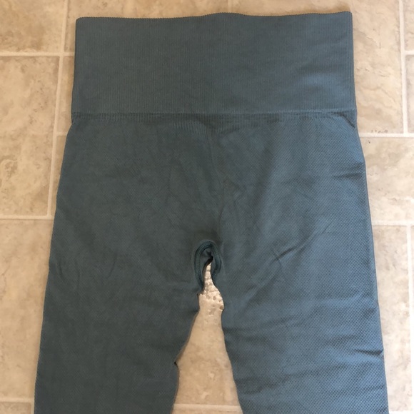 Gymshark tights - Picture 2 of 8